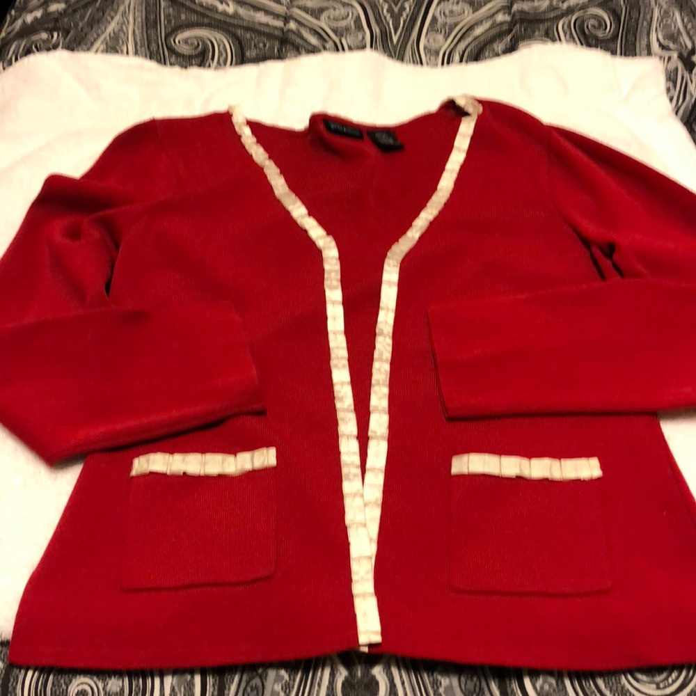 Ladies red and cream cardigan